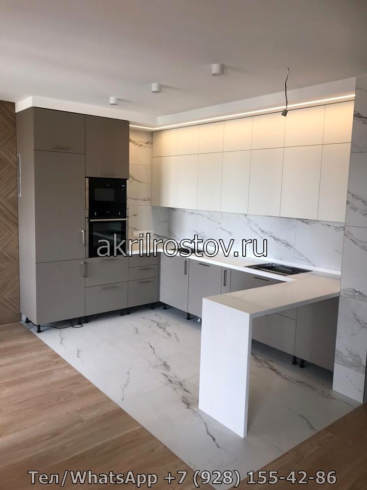 Производство белых акриловых столешниц с барной стойкой по индивидуальным размерам Эксклюзивная белая столешница из акрила с интегрированной барной зоной на заказ